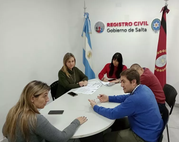 6980-buscan-mejorar-la-atencion-a-las-personas-con-discapacidad-en-el-registro-civil