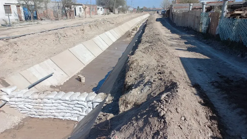 revestimiento-canal-adet-11-1536x865