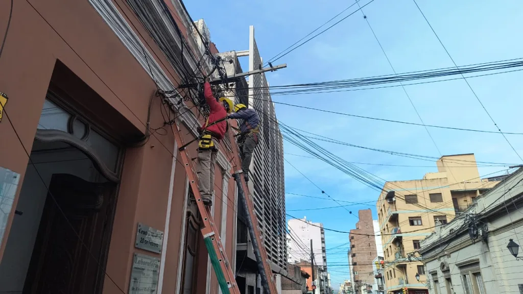 despeje-de-cables-en-calle-20-de-febrero-3-1024x576