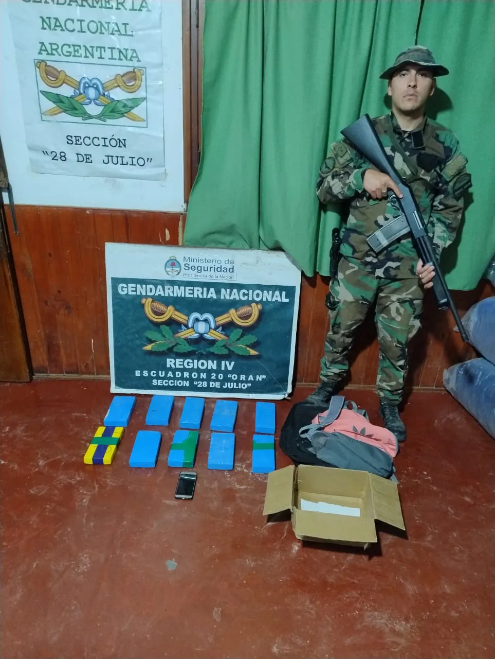 10 KILOS COCAINA-ESC 20 ORAN 2