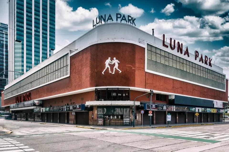 834471-luna-20park