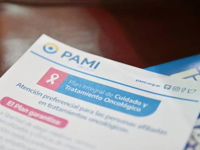 pami-696x522