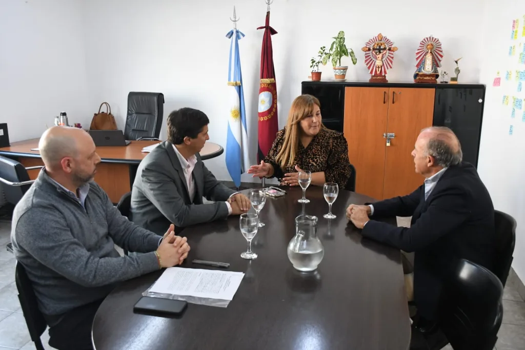 convenio-union-industrial-1-1024x683