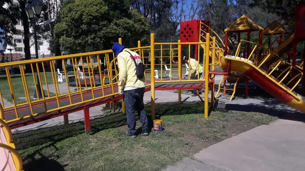 plaza-evita-trabajos-pintureria-2-1536x864