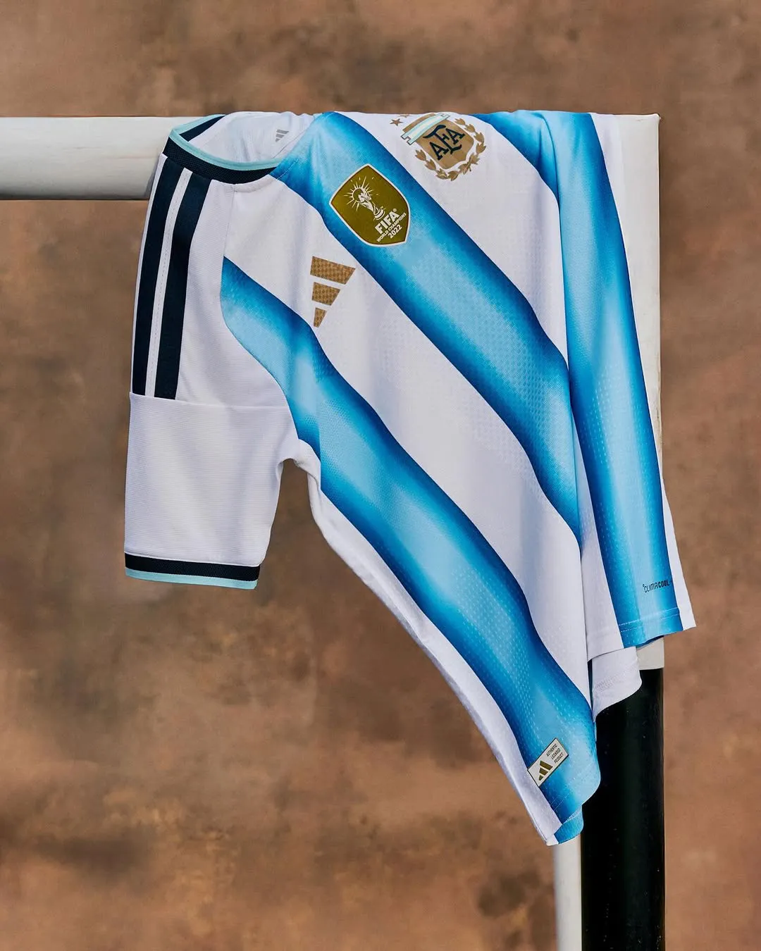 El mejor jugador del mundo con la camiseta más linda de todas 🤩🐐🇦🇷_Disponible a partir del 0