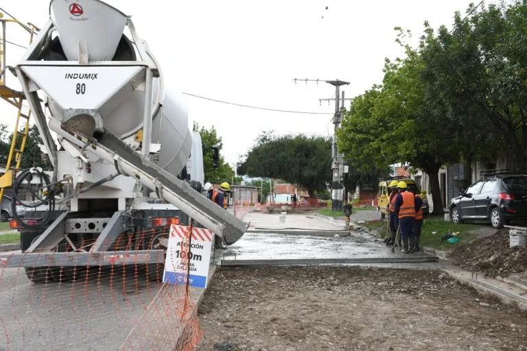 hormigon-av-las-costas-entre-calle-la-plata-y-av-la-plata-2-768x512