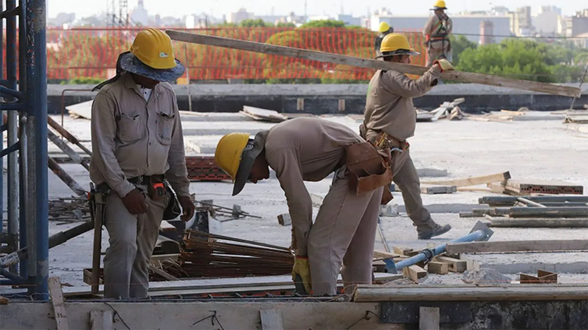 trabajadores-construccion