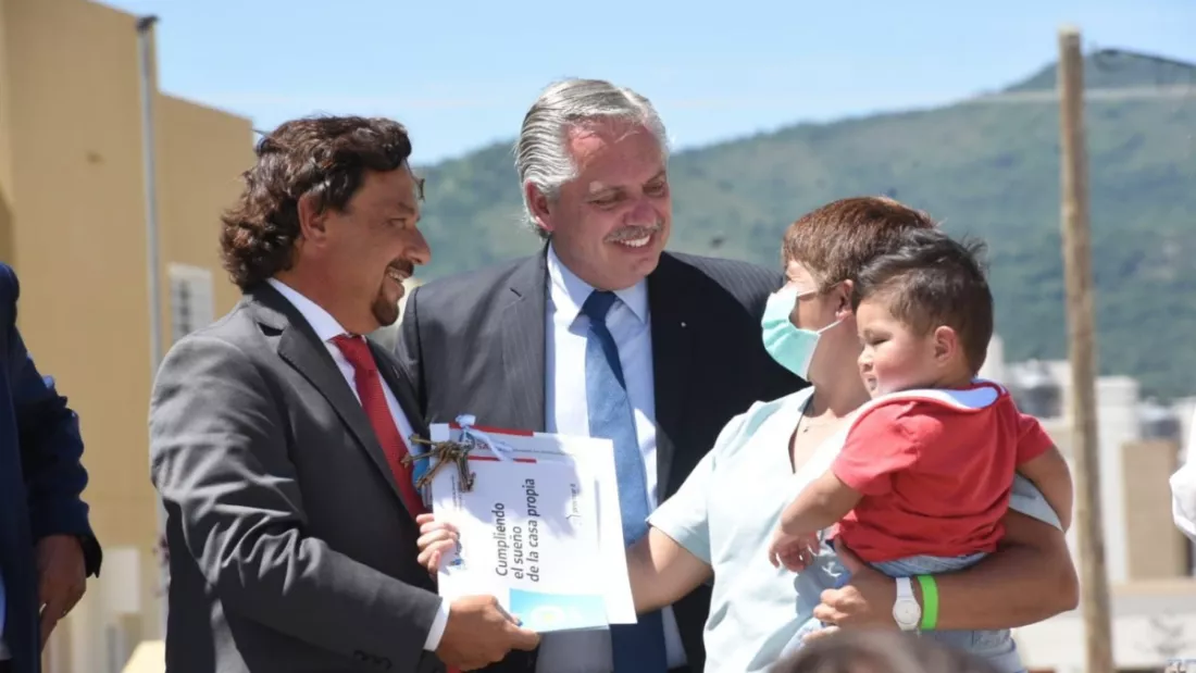 Alberto-Fernandez-con-Gustavo-Saenz-1100x619