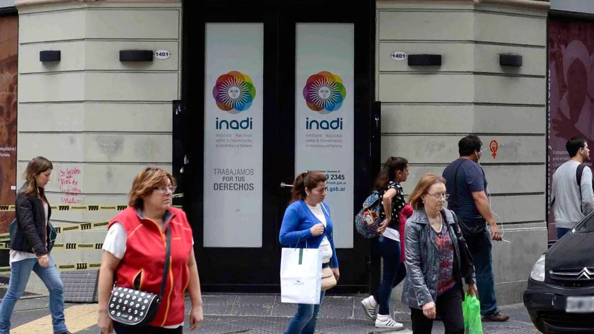 inadi-475497-075025