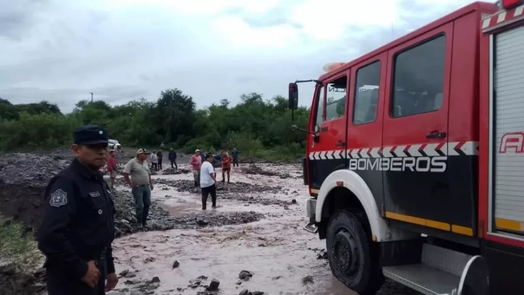 105879-recomendaciones-de-defensa-civil-por-el-alerta-meteorologico-naranja-por-tormentas