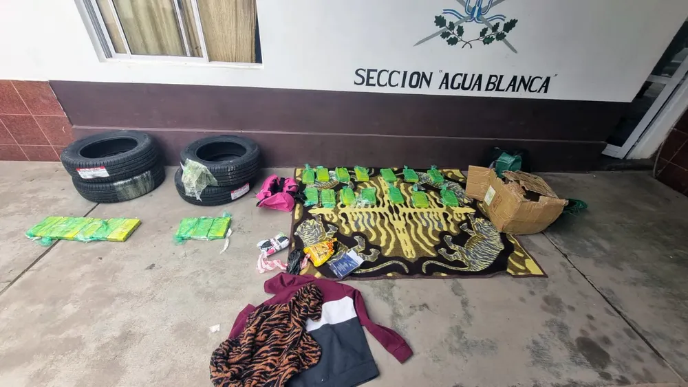 39 kilos de cocaína en controles sobre la ruta nacional Nº 50 03
