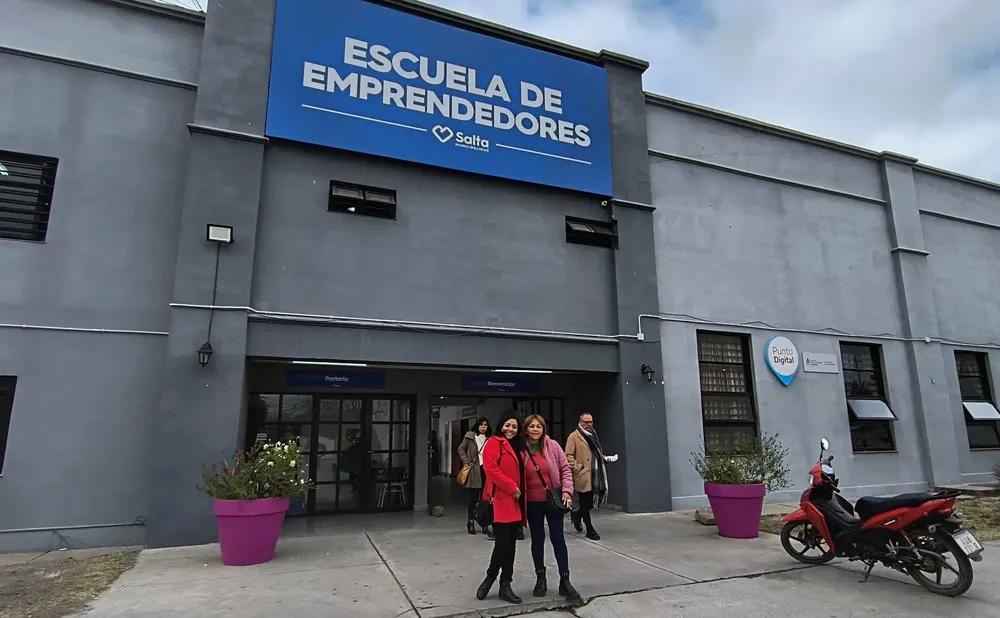 escuela-de-emprendedores-fachada