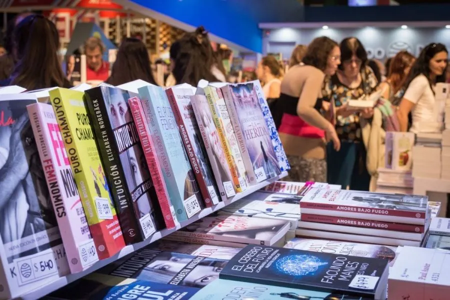 92650-comienza-la-xiii-feria-provincial-del-libro