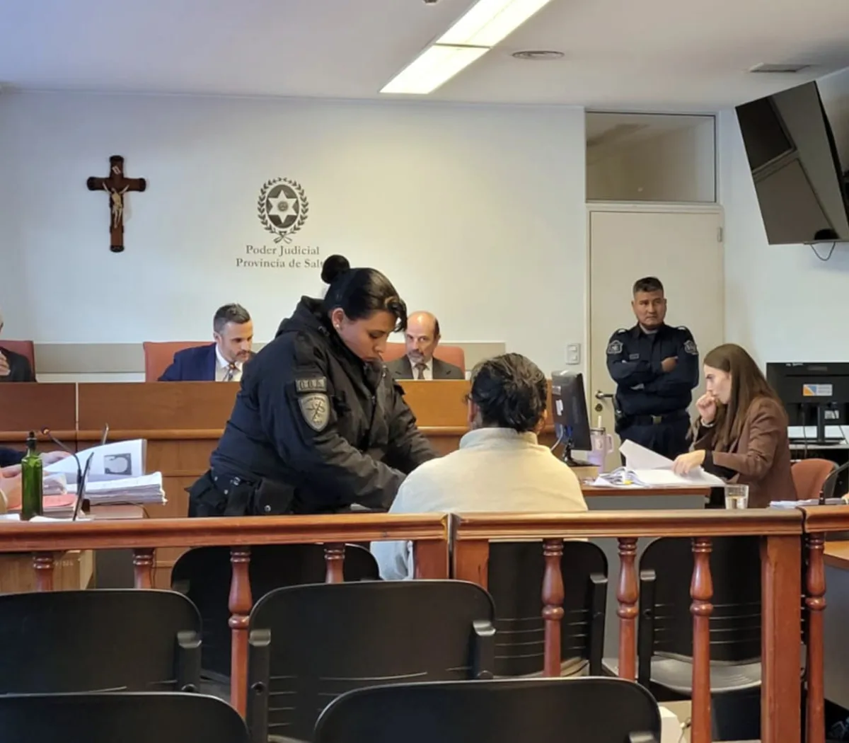 964803-200825-sala-i