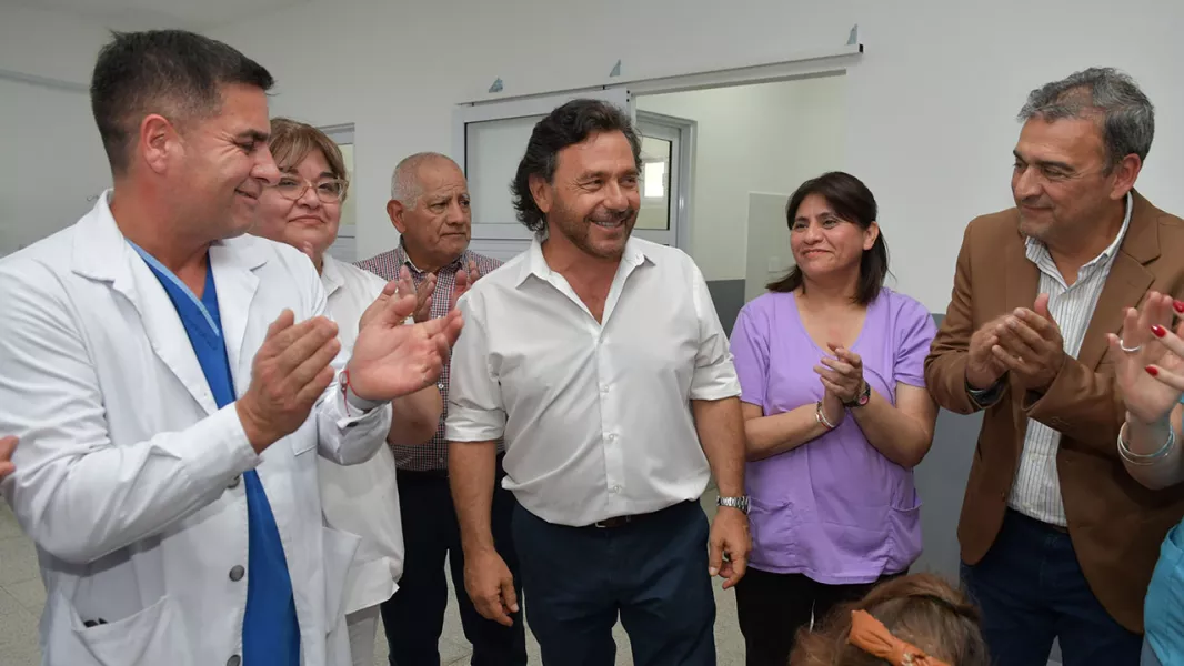 12105-saenz-habilito-en-j-v-gonzalez-el-sexto-centro-de-dialisis-y-oncologia