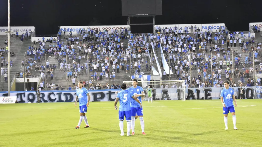 106030-gimnasia-y-chaco-for-ever-jugaran-en-el-gigante-del-norte-por-el-torneo-de-verano-2026
