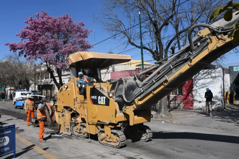 repavimentacion-en-sarmiento-desde-arenales-a-entre-rios-7-768x512