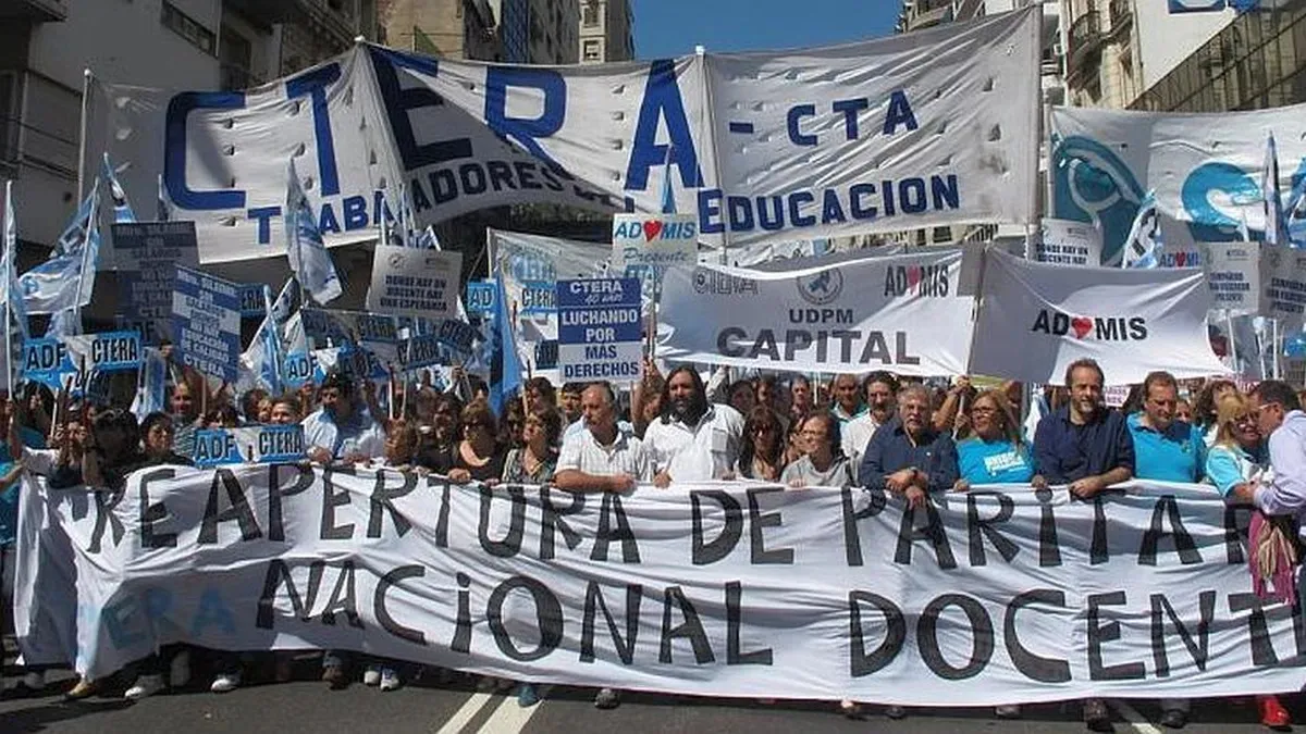 sindicatos-docentes-anunciaron-un-paro-nacional-este-jueves-foto-ilustrativa