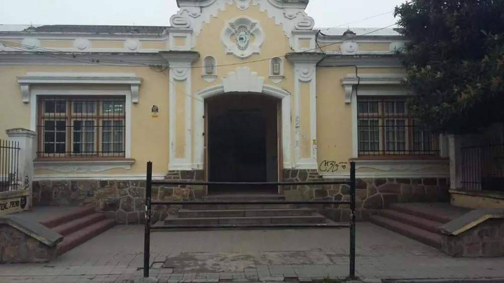 5733-preocupacion-en-la-escuela-alberdi