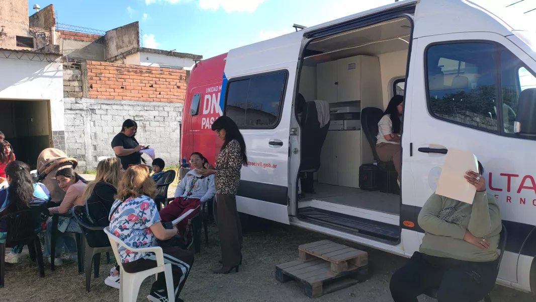 109314-continuan-los-operativos-de-identificacion-durante-esta-semana-en-barrios-de-la-capital