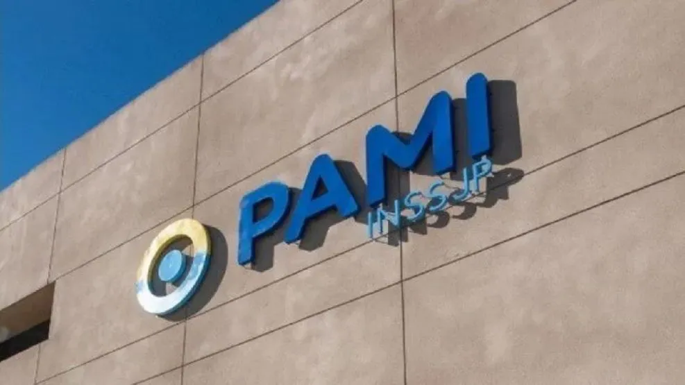 pami-1806101