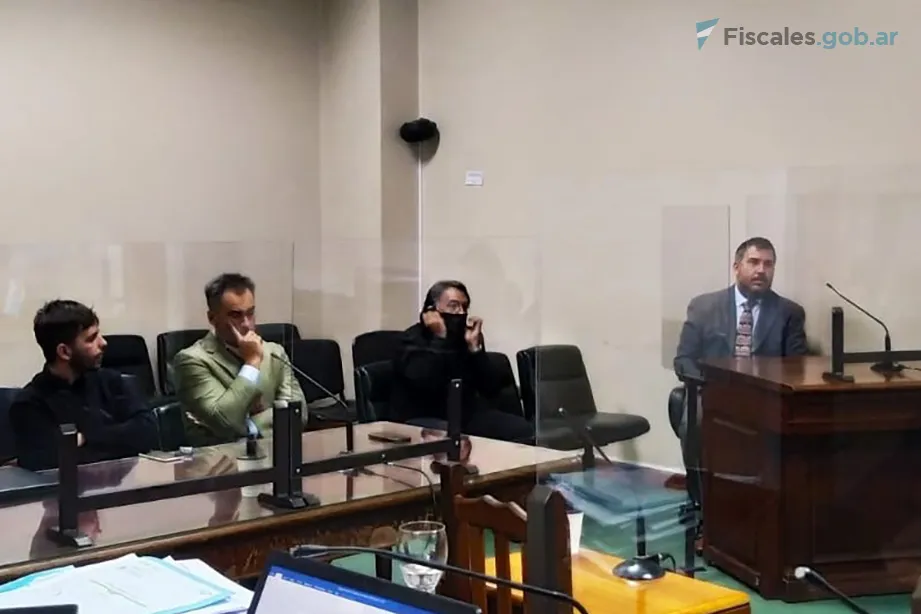 de-izq-a-der-Villagran-Di-Prieto-su-defensor-Palacios-y-su-defensor.jpg