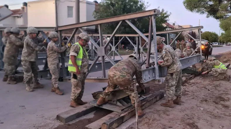 el-ejercito-construyo-un-puente-bahia-blanca