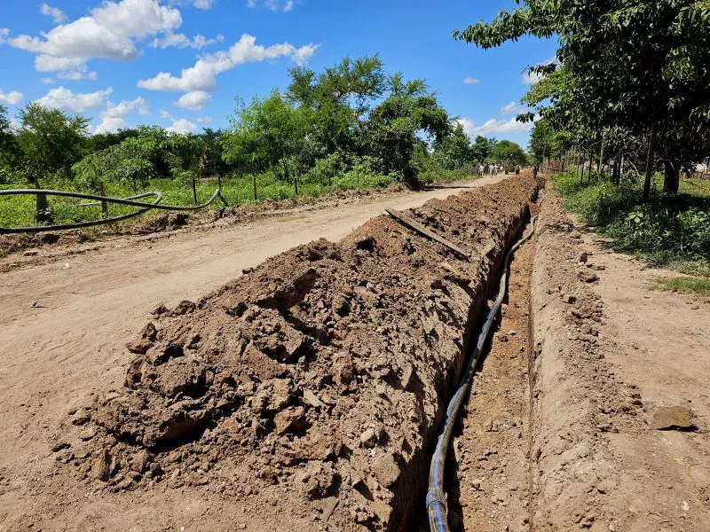 6136-el-gobierno-provincial-avanza-en-la-instalacion-de-canierias-para-agua-potable-en-la-ruta-86-20230312122203