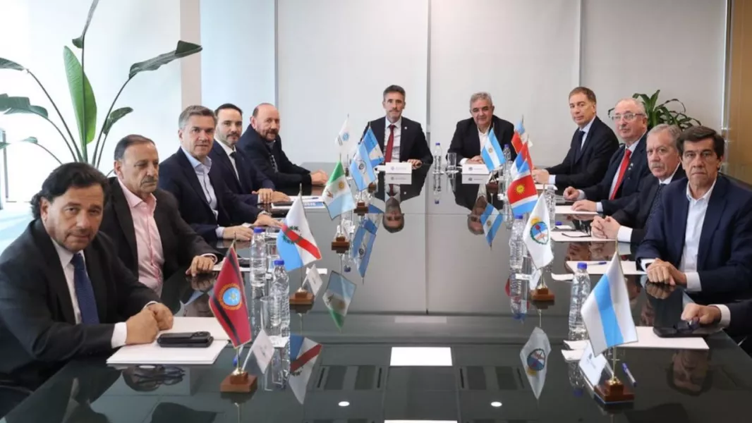 108231-asamblea-del-norte-grande-saenz-planteo-soluciones-urgentes-para-las-rutas-y-el-abastecimiento-de-gas (1)