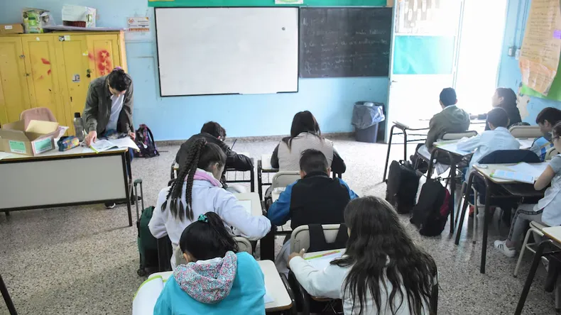 escuela-publica-colegio-educacion-aula