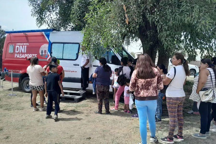 93295-vecinos-del-villa-chartas-podran-acceder-al-movil-de-identificaciones