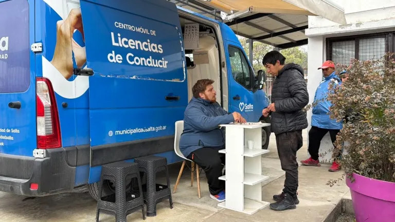 movil-de-liciencias-768x432