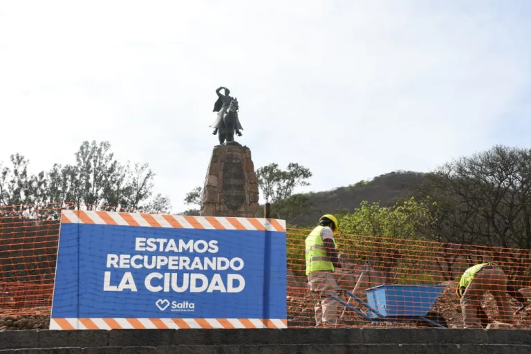 obras-escalinatas-monumento-8-768x512