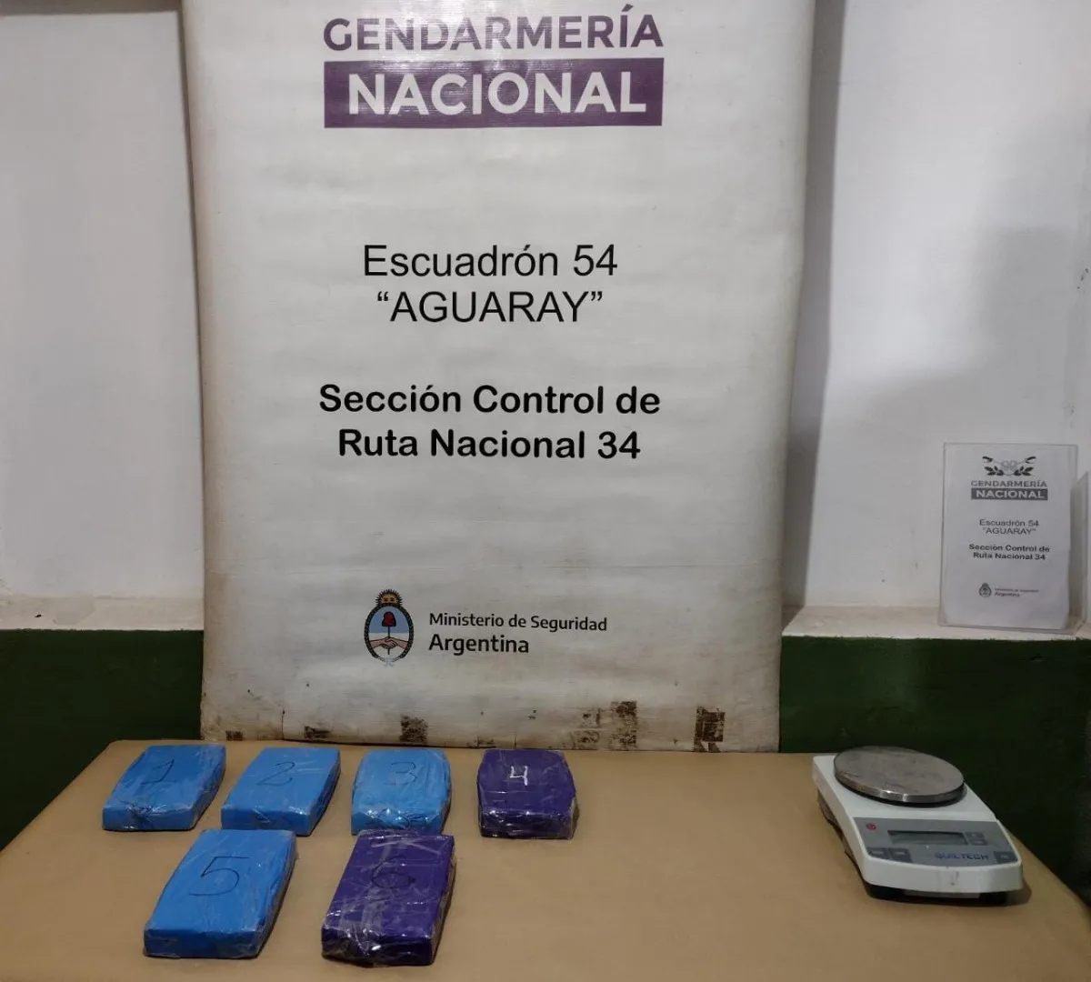 6400_kg_cocaina_adosados_aguaray_2 (1)