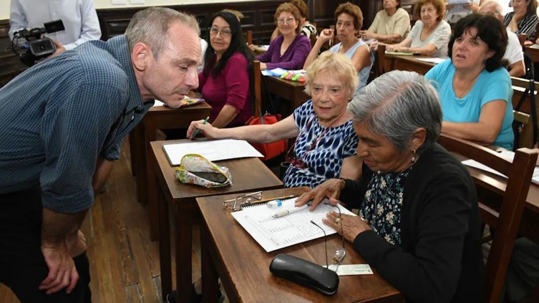 12090-el-lunes-20-de-mayo-comienza-el-dictado-de-talleres-virtuales-para-personas-mayores