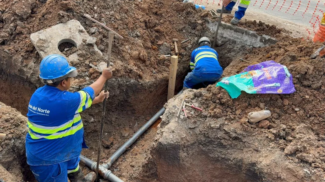 107543-aguas-del-norte-habilito-nueva-canieria-y-conexiones-domiciliarias-en-la-zona-centro-de-salta-capital