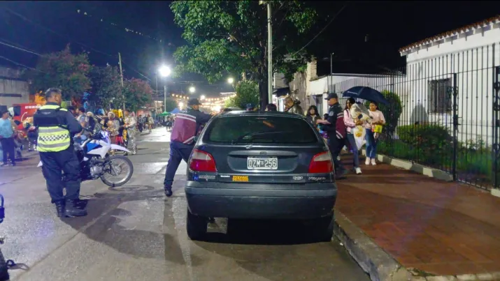 69888714ab829_715_403!