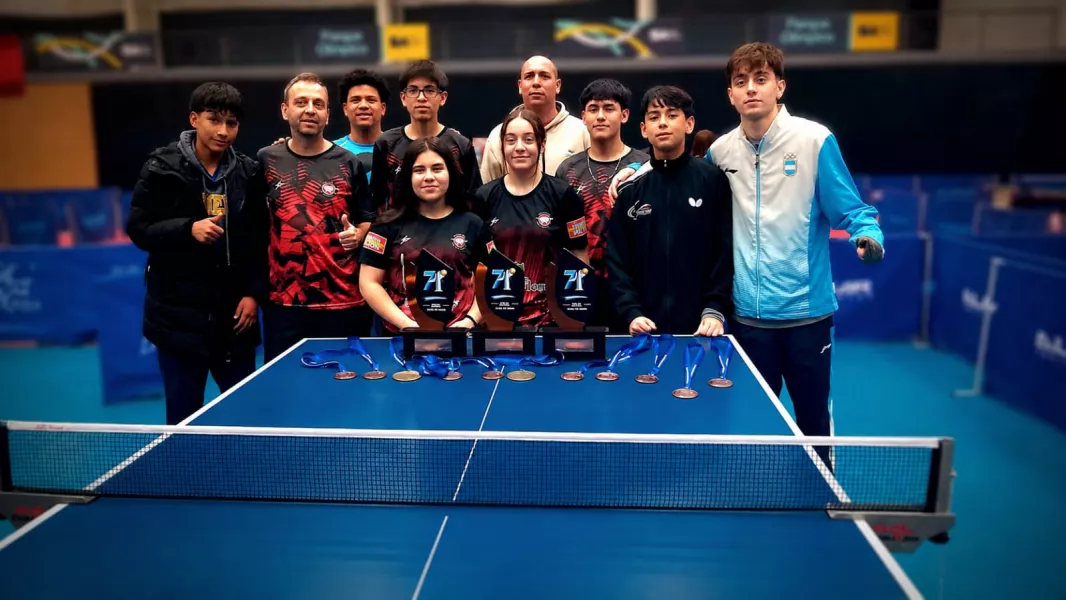 109202-salta-alcanzo-18-medallas-en-el-71-campeonato-argentino-de-tenis-de-mesa
