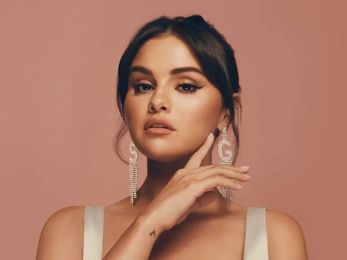 highxtar-selena-gomez-1-1440x1080-1