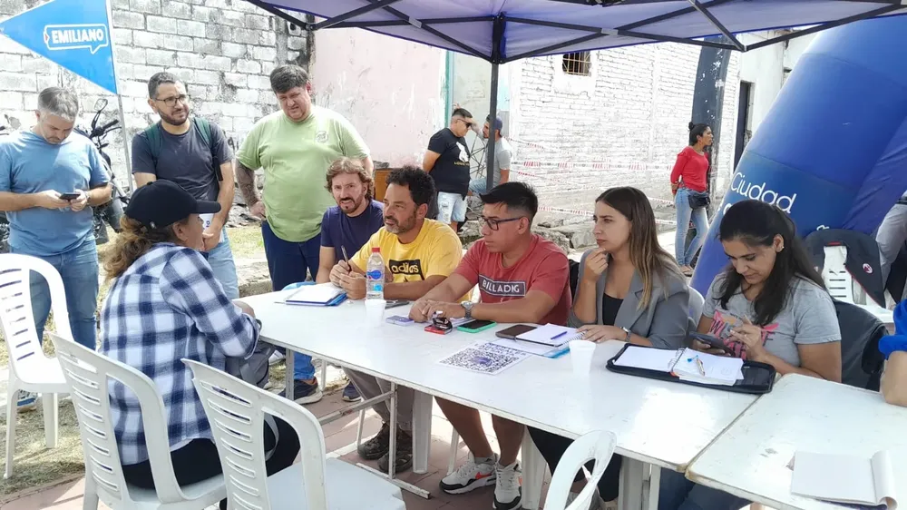 la-muni-en-tu-barrio-25-de-enero-b-jpg