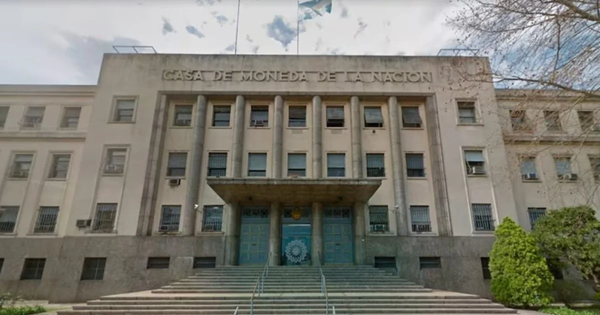 1730355055_El-Gobierno-oficializo-la-intervencion-de-la-Casa-de-la