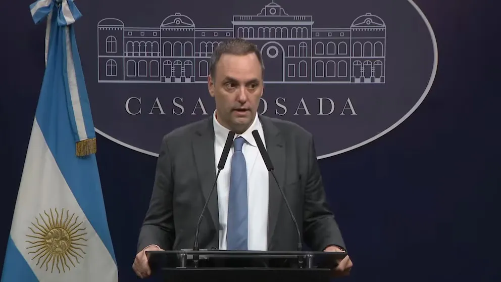 WhatsApp Image 2025-11-11 at 06.28.44