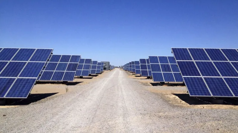 parque-solar-paneles-solares