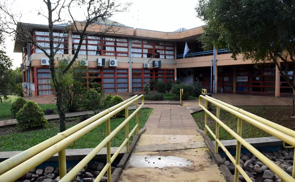 unam-1