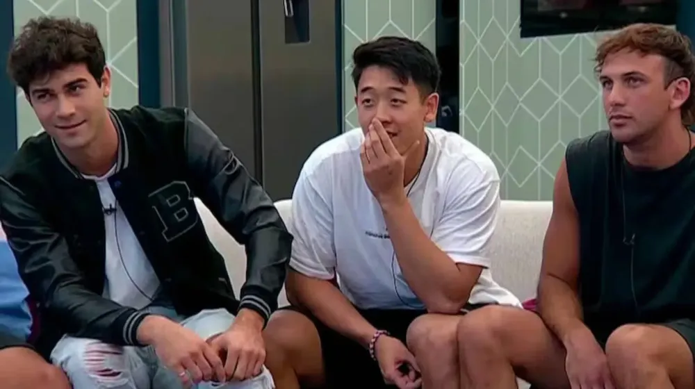 el-tridente-de-los-bro-de-gran-hermano-2023-esta-compuesto-por-bautista-el-chino-y-nicolas-foto-captura-de-telefe-E3IQNNXKBNF5VFW2I2M4NSJAGM