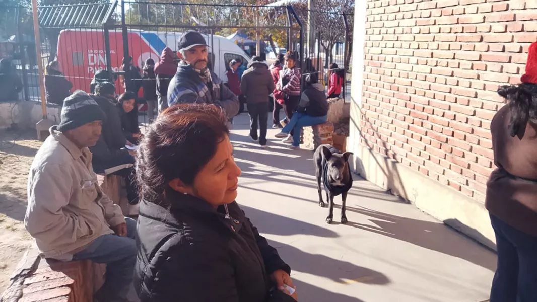 18044-maniana-el-movil-del-registro-civil-atendera-en-el-barrio-roberto-romero-y-el-viernes-en-barrio-palermo-i