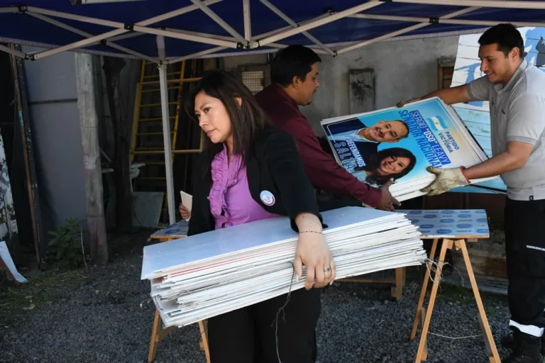 donacion-carteleria-2-768x512