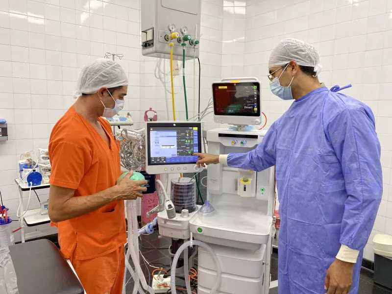 88510-el-hospital-materno-infantil-adquirio-dos-nuevas-maquinas-de-anestesia