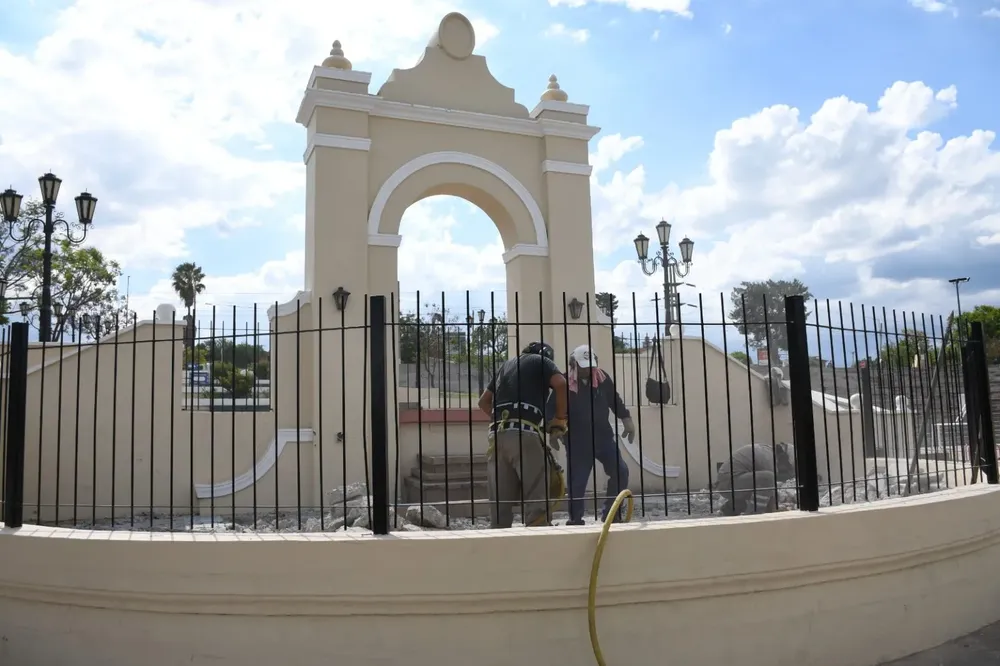 arreglos-plaza-espana-4-1536x1023