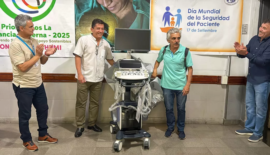 105820-el-hospital-materno-infantil-incorporo-un-nuevo-ecografo-portatil